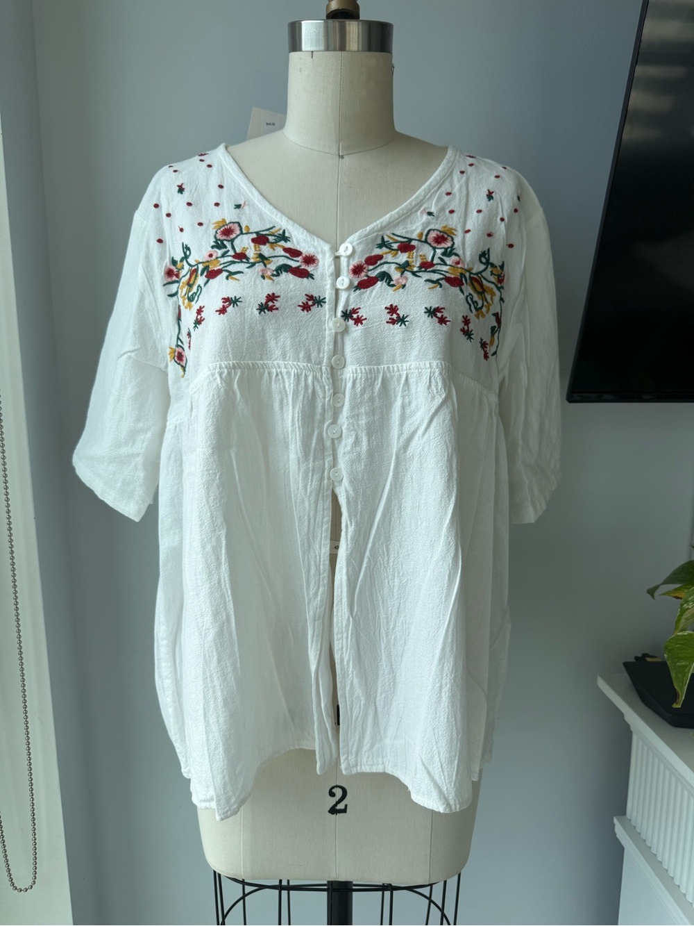 Zanzea White Button-Front Embroidered Floral Short Sleeve Top